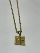 SQUARE NIKA NECKLACE GOLD OR SILVER