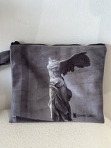 NIKE POUCH