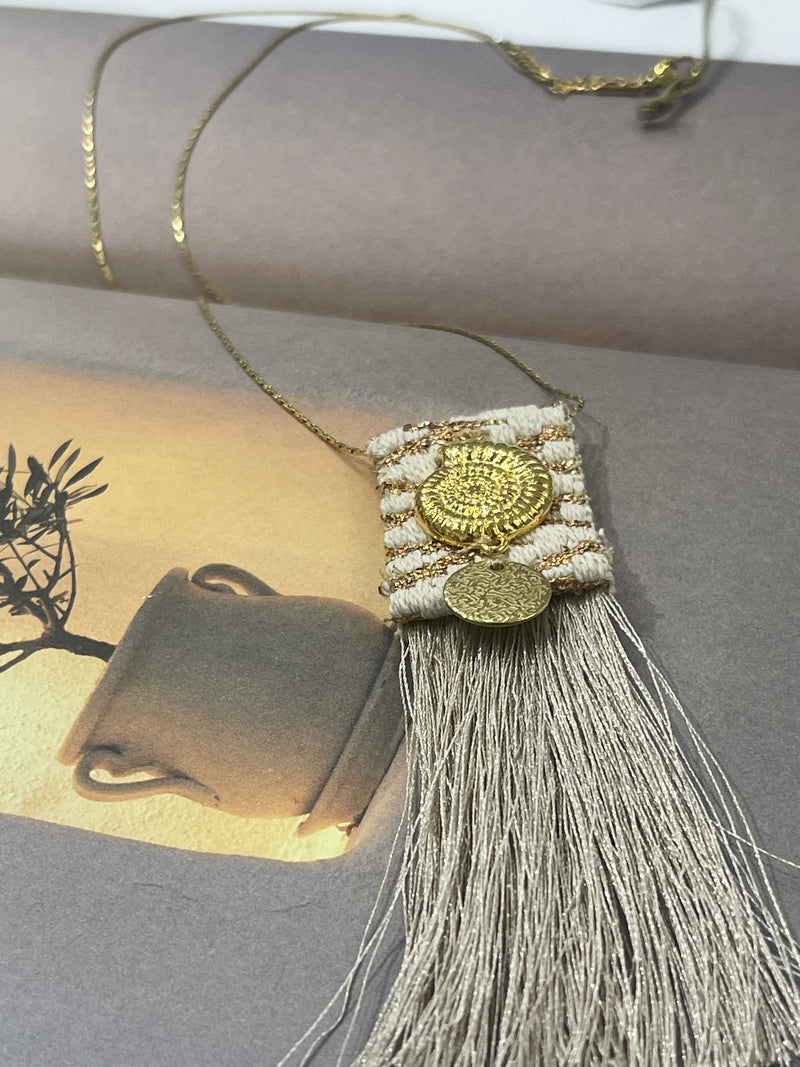 AMMOS NECKLACE - Bronze Woven Fabric Necklace With Gold Shell