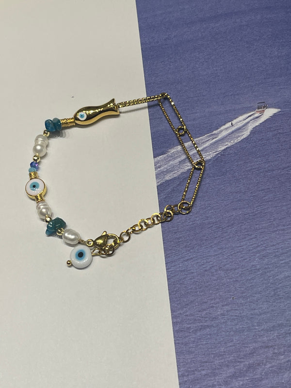 AGERI BRACELET - Fish With Fresh Water Pearls