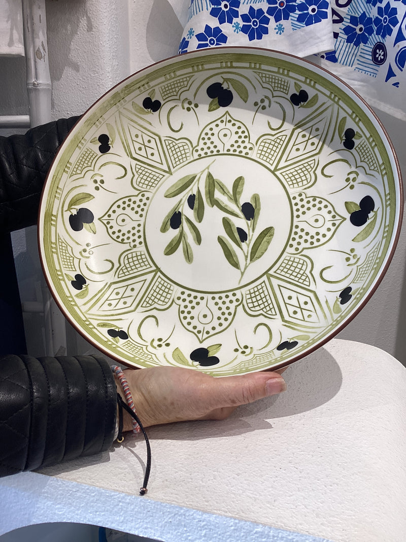 Large Olive Plater