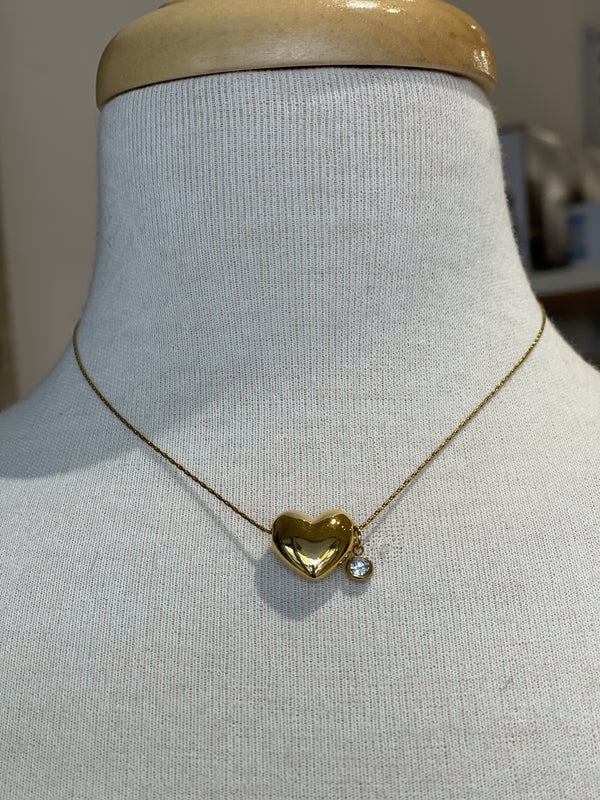 AMMOS GOLD HEART NECKLACE