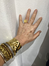 NIKA Gold ring