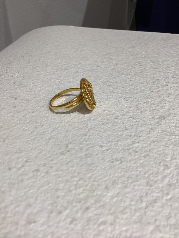 NIKA Gold ring