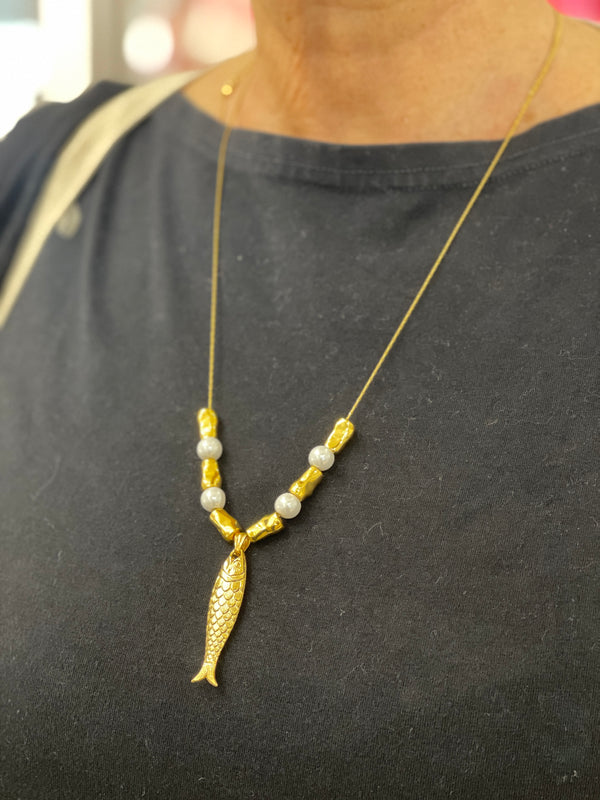 AMMOS NECKLACE - Gold Fish With Fresh Water Pearls