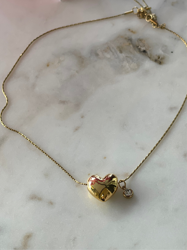 AMMOS GOLD HEART NECKLACE