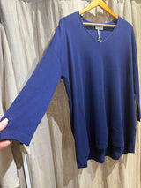 V Neck  Loose Fitting Jumper - NAVY