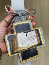 SQUARE LAMBATHA  SCENTED EASTER CANDLE - CROSS WITH XRISTOS ANESTI PRAYER